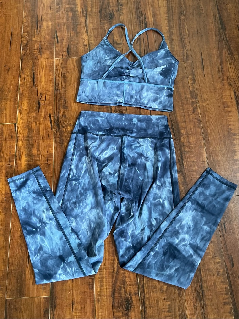 Gymshark Elevate Set